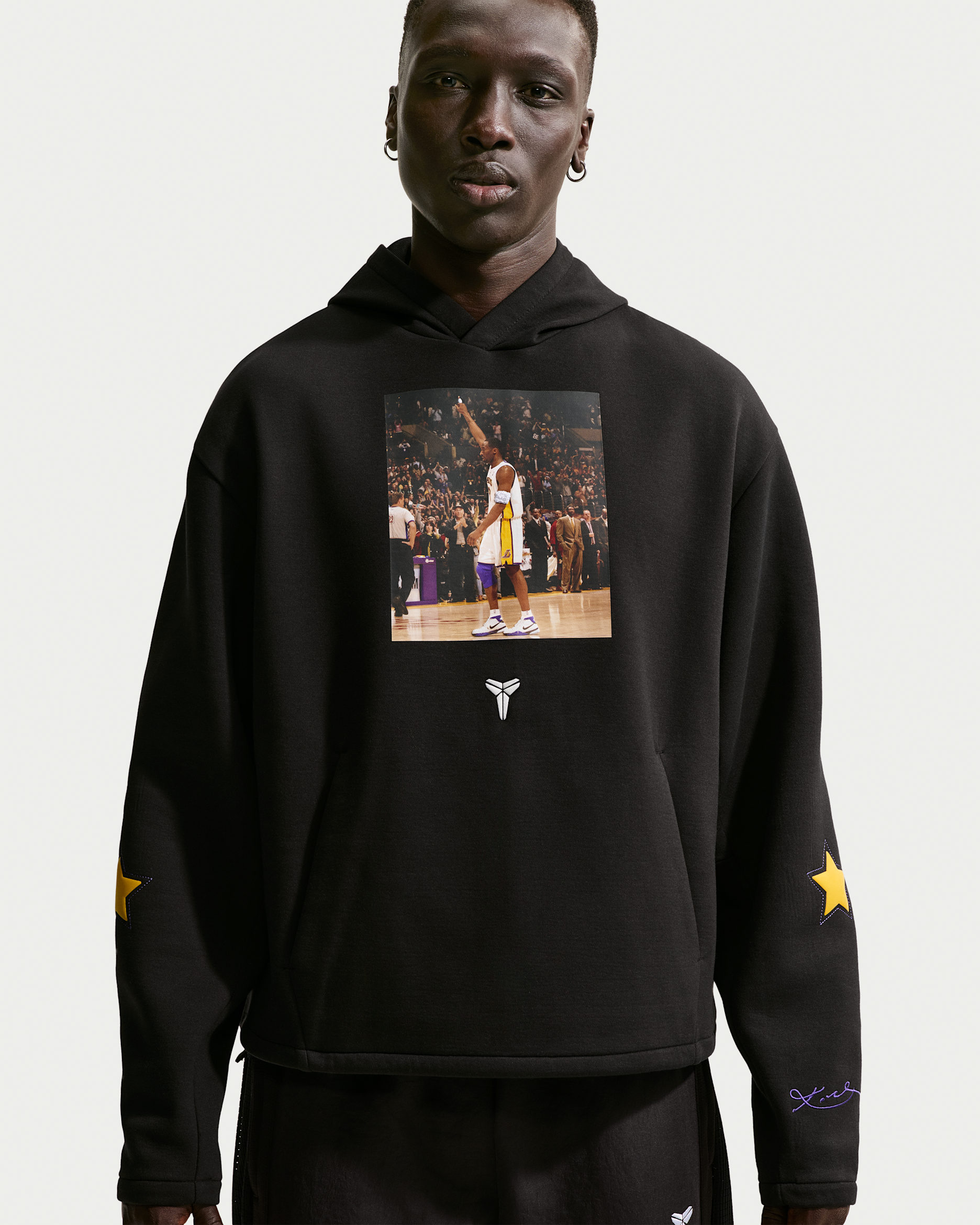 Kobe Men's Dri-FIT Fleece Pullover Basketball Hoodie. Nike.com